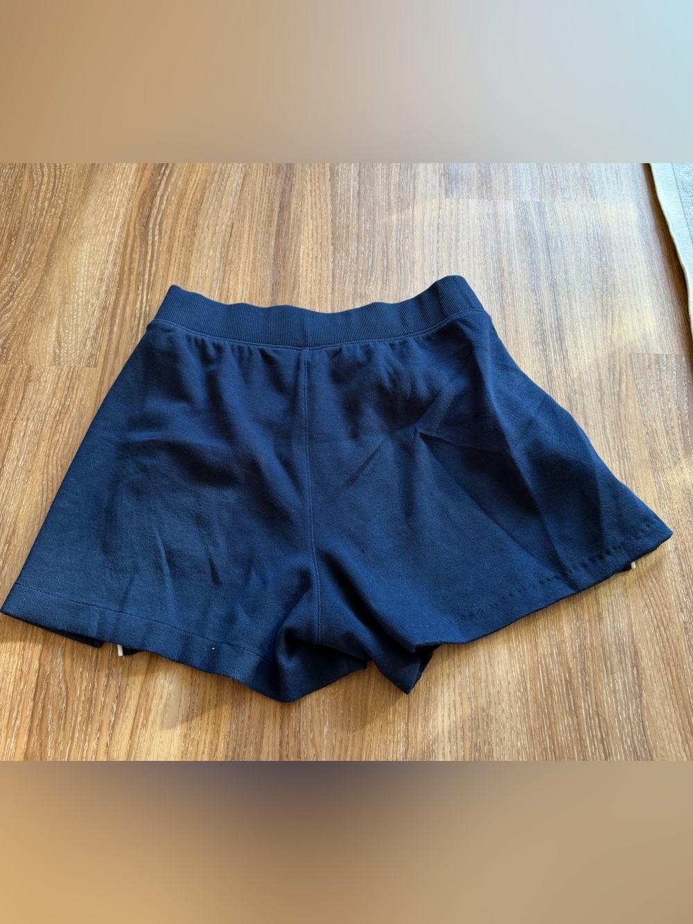 SPANX AIR PIQUE SHORTS - Picture 4 of 6